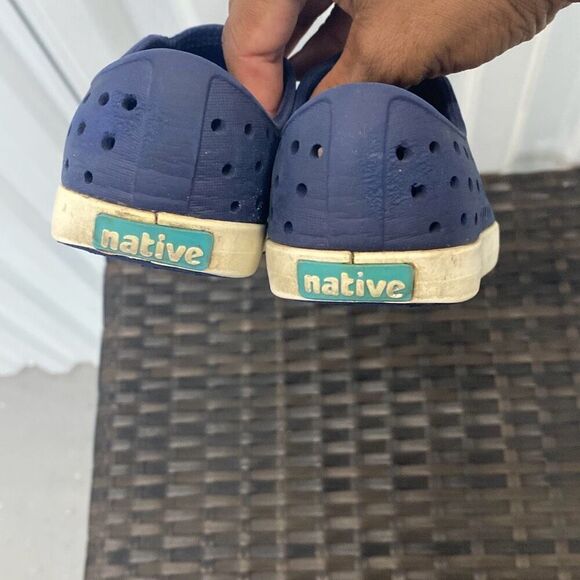Native Jeffersons kid size 9 - Picture 5 of 7